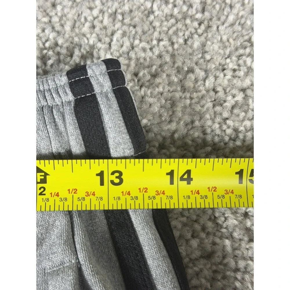 Pantalón Adidas Hombre Talla S Gris Deportivo Con Logo Baloncesto Track Pants